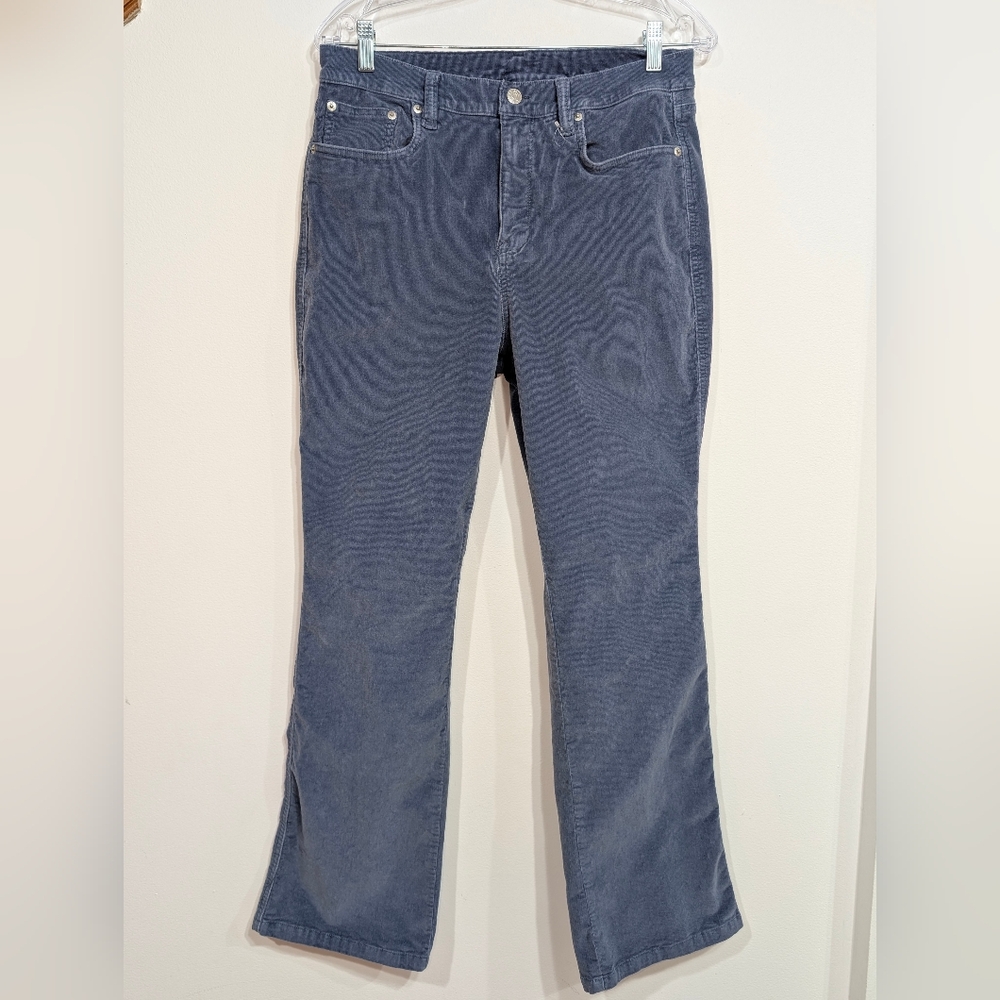 L.L. Bean Women's 12 Blue Corduroy Boot Cut Pants High-rise Slight Stretch